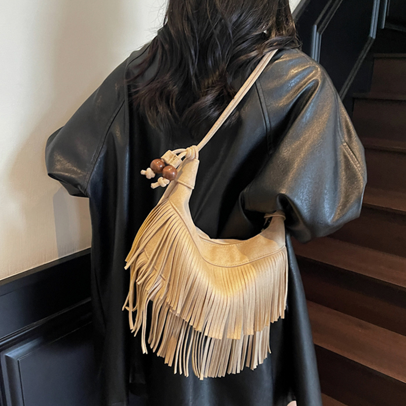 Tas Bahu Satu Rumbai Suede Ret - Half Moon Bag Suede ulasan dan harga
