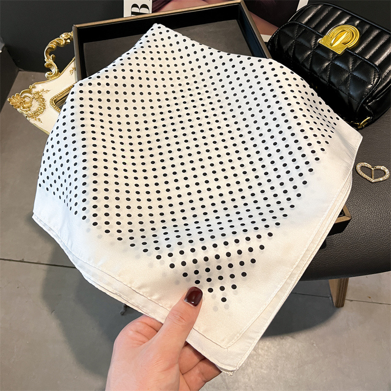 Mewah baru dicetak syal wanita - Luxury Bags China ulasan dan harga