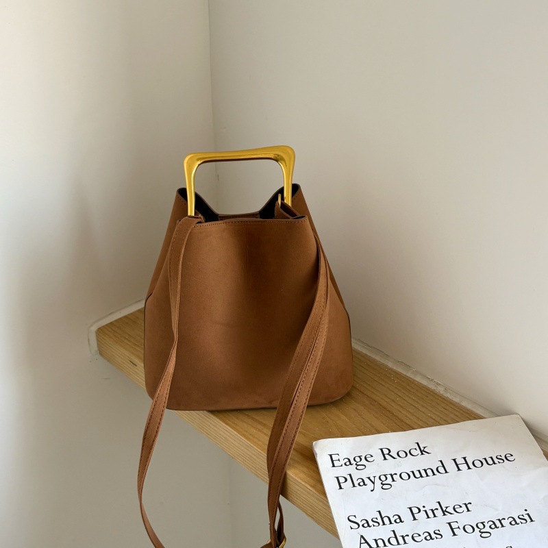 Tas Selempang Wanita Model Buc - Bucket Bag Suede ulasan dan harga