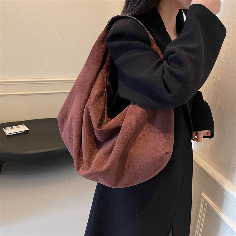 Tas belanja Hobo wanita, tas T - Half Moon Bag Suede ulasan dan harga