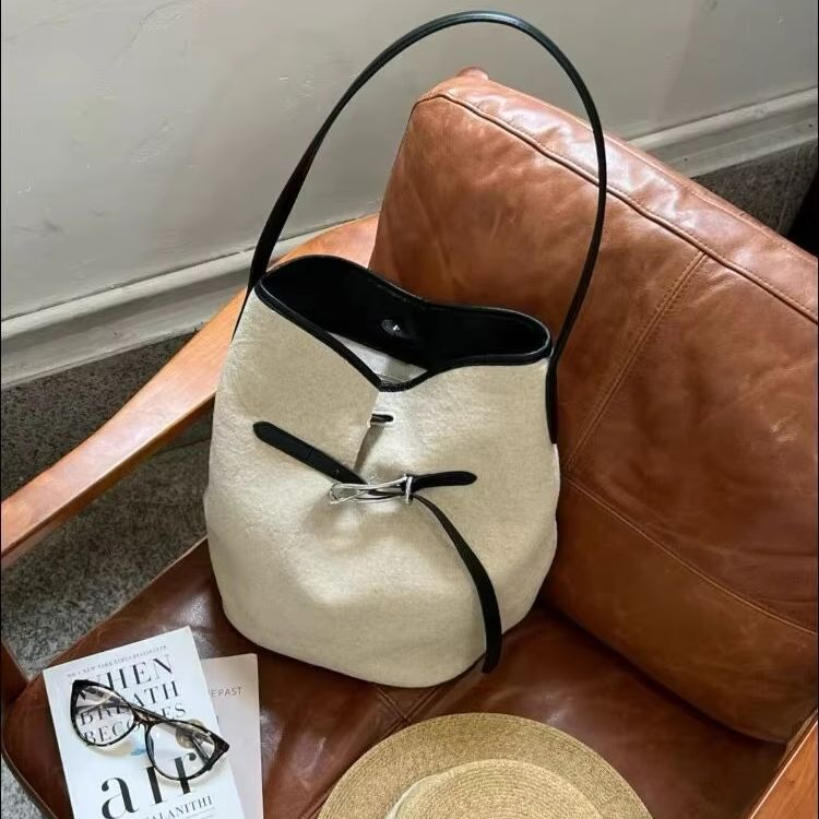 Tas Selempang Wanita Bahan Lin - Bucket Bag Suede ulasan dan harga