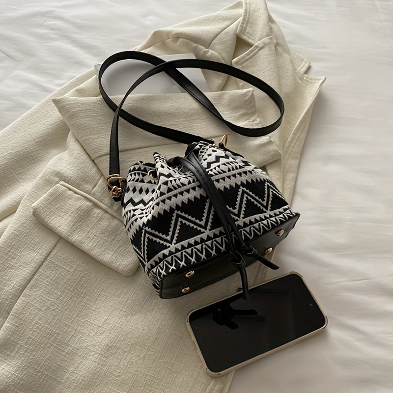 1 Buah Tas Ember Bermotif Kupu - Bucket Bag Suede ulasan dan harga
